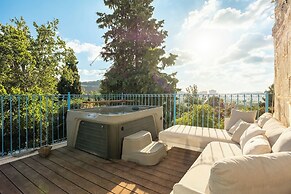Jacuzzi Terrace Home by Sea N' Rent