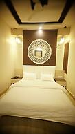 HOTEL SOLUXE