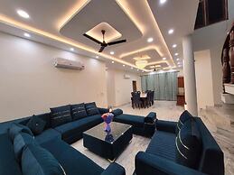 Regalia Home