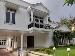 Regalia Home