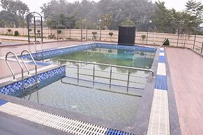 Solitaire Resort