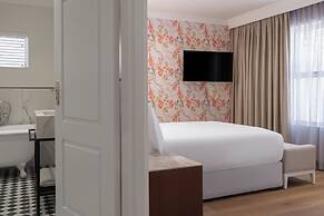 Guest House by Morea
