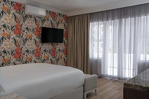 Guest House by Morea