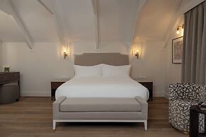 Guest House by Morea