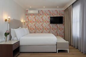 Guest House by Morea