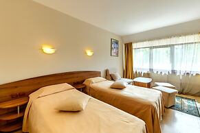 Moura Dream Hotel