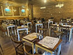 Moura Dream Hotel