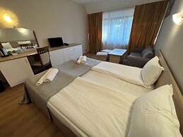 Moura Dream Hotel