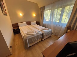 Moura Dream Hotel