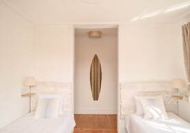 Porto Surf Lodge