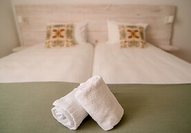 Porto Surf Lodge