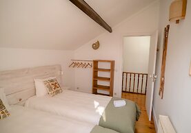 Porto Surf Lodge