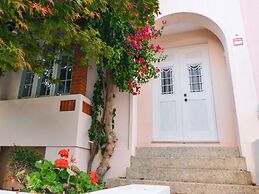 Porto Surf Lodge