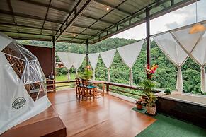 Hubkhaosawan homestay