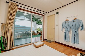 Hubkhaosawan homestay