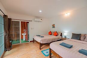 Hubkhaosawan homestay