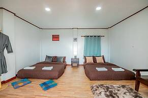 Hubkhaosawan homestay