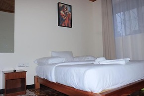 Lux Suites Hostpoa Airbnb's Eldoret