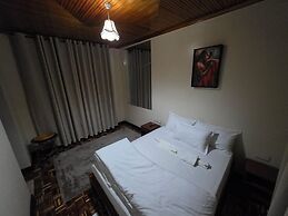 Lux Suites Hostpoa Airbnb's Eldoret