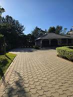 Lux Suites Hostpoa Airbnb's Eldoret