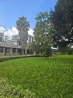 Lux Suites Hostpoa Airbnb's Eldoret