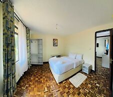 Lux Suites Hostpoa Airbnb's Eldoret