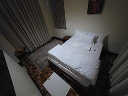 Lux Suites Hostpoa Airbnb's Eldoret