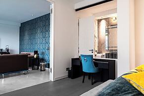 Main Suites