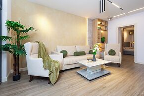 Apartment by Luxe Group ZA222