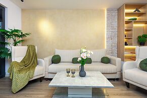 Apartment by Luxe Group ZA222