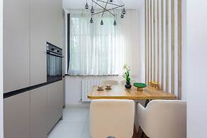 Apartment by Luxe Group ZA222