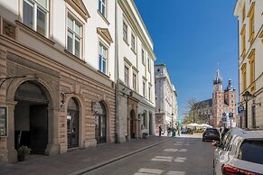 Cracow Main Square Apartments