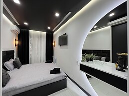 Apartment by Luxe Group ZA444