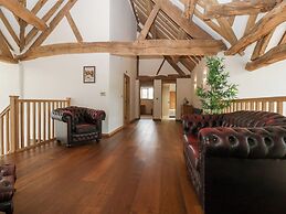 Two Parks Barn