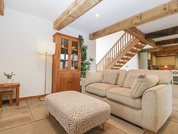 Two Parks Barn