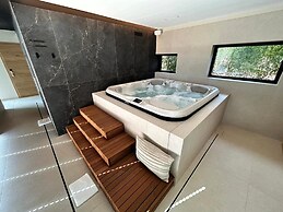 Clos du Riez - Suites & SPA