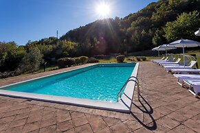Studio Apartment in a Farmhouse With Swimming Pool