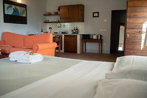 Studio Apartment in a Farmhouse With Swimming Pool