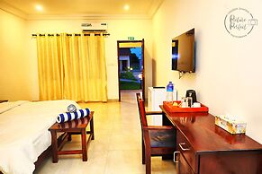 The Haven Sun N' Fun Hotel