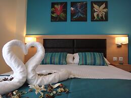 leonidas apartments and suites