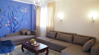 leonidas apartments and suites