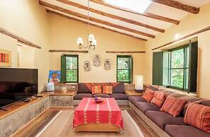Casa Pisac by Wynwood House