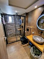 LefkoParga luxury Suites