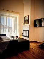LefkoParga luxury Suites