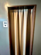Otemachi Kamon Hotel - Caters to Men - Hostel
