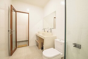 Splendid Villa 3Br Center Seminyak