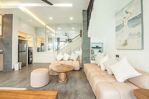 Splendid Villa 3Br Center Seminyak