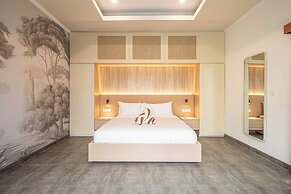Splendid Villa 3Br Center Seminyak