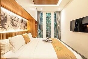 Contemporary 5BR Villa , AC, Water Filter