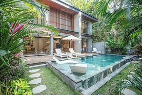Contemporary 5BR Villa , AC, Water Filter